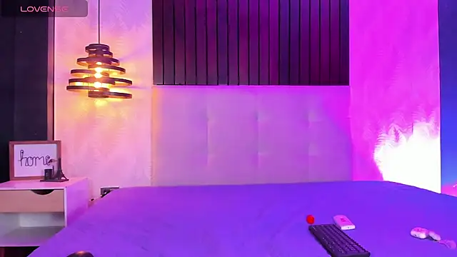 SandroVeyra online show from October 6, 2025, 7:58 pm