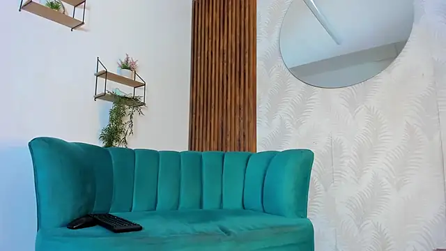 SandroVeyra online show from September 19, 2025, 9:30 pm