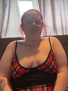 Snapshot of AmberBliss-X chatting on November 18, 2025, 12:19 pm AmberBliss-X online show from November 18, 2025, 12:19 pm