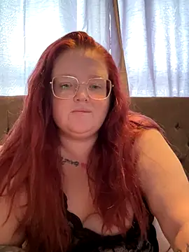 Snapshot of AmberBliss-X chatting on November 24, 2025, 1:11 pm AmberBliss-X online show from November 24, 2025, 1:11 pm