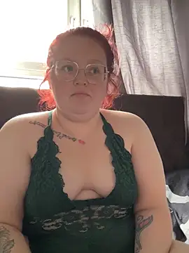 Snapshot of AmberBliss-X chatting on November 10, 2025, 12:21 pm AmberBliss-X online show from November 10, 2025, 12:21 pm