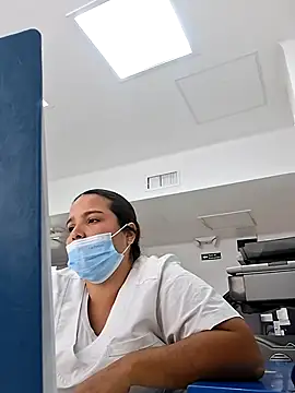 Aliciabloom online show from January 17, 2026, 3:04 pm