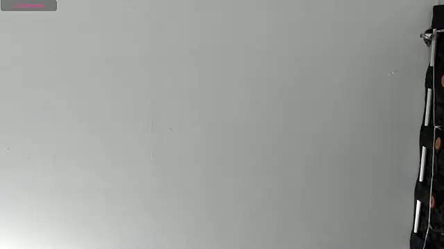 Snapshot of Almaazz chatting on May 19, 2026, 7:21 pm Almaazz online show from May 19, 2026, 7:21 pm