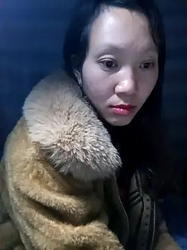 bonnie-00 online show from November 17, 2025, 3:49 pm