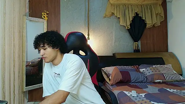 Snapshot of fire_drako_ chatting on April 2, 2026, 10:49 pm fire drako online show from April 2, 2026, 10:49 pm