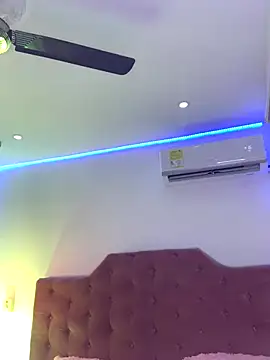 Snapshot of BunnyGlow50 chatting on November 8, 2025, 10:35 pm BunnyGlow50 online show from November 8, 2025, 10:35 pm