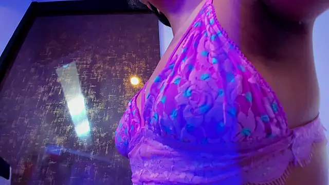 cherry skinny  online show from April 5, 2026, 4:30 am