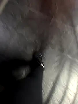 valen smile  online show from October 1, 2025, 7:40 pm