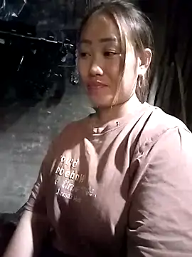 Dung x online show from March 22, 2026, 5:43 am