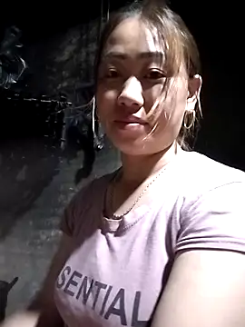 Dung x online show from March 31, 2026, 10:34 pm