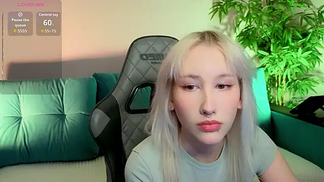 evlica online show from February 24, 2026, 2:29 pm