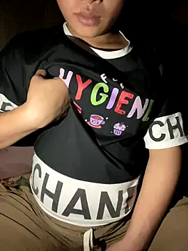 Van xx online show from September 30, 2025, 2:06 am