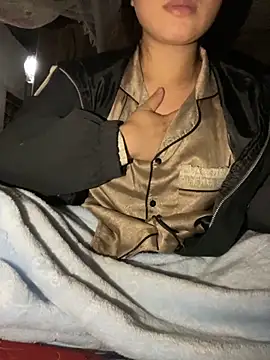 Van xx online show from November 18, 2025, 5:16 pm