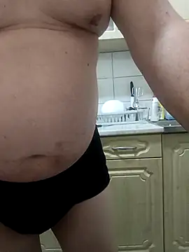 narrowboy online show from November 8, 2025, 4:10 pm