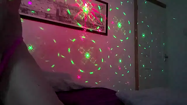 Snapshot of TinaBeena chatting on February 4, 2026, 9:54 pm TinaBeena online show from February 4, 2026, 9:54 pm