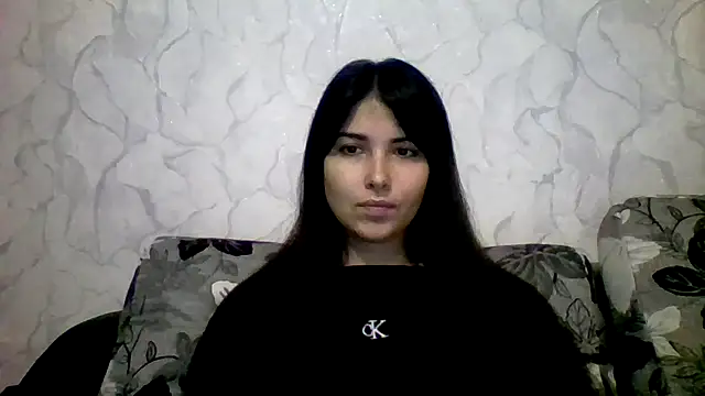 Marina Edwards online show from October 9, 2025, 8:26 am