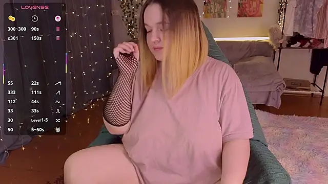 Snapshot of Aki_nohana chatting on February 7, 2026, 6:05 pm Aki nohana online show from February 7, 2026, 6:05 pm