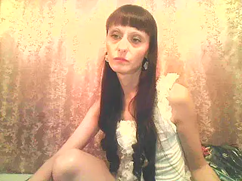 Snapshot of Irivana chatting on November 7, 2025, 6:45 pm Irivana online show from November 7, 2025, 6:45 pm