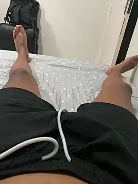 Snapshot of Morenolatino881 chatting on March 31, 2026, 11:18 pm Morenolatino881 online show from March 31, 2026, 11:18 pm