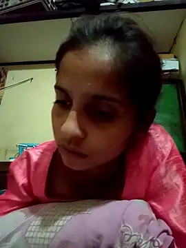 Snapshot of Saloni-Gupta chatting on October 4, 2025, 4:19 pm Saloni-Gupta online show from October 4, 2025, 4:19 pm