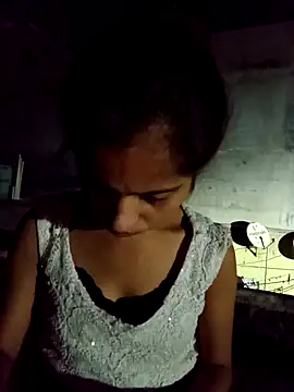 Snapshot of Saloni-Gupta chatting on September 25, 2025, 8:59 pm Saloni-Gupta online show from September 25, 2025, 8:59 pm