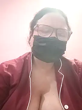 thehotlady online show from January 8, 2026, 2:01 pm