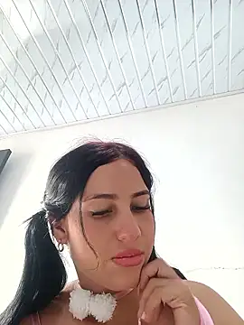 Snapshot of Katalella_Hott chatting on September 30, 2025, 3:07 pm Katalella Hott online show from September 30, 2025, 3:07 pm