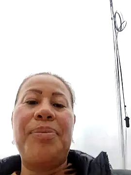 LaraCaliente online show from February 19, 2026, 11:51 am