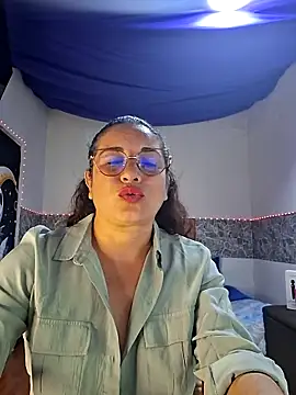 Snapshot of zamy_x chatting on March 15, 2026, 3:57 am zamy x online show from March 15, 2026, 3:57 am