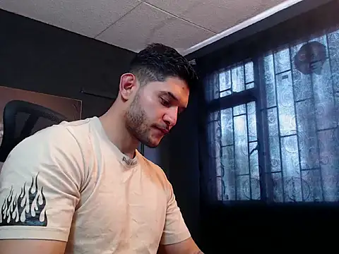 RichardMilleer online show from October 27, 2025, 2:18 pm