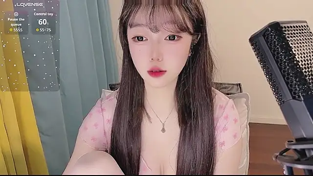 Lucky Cici online show from January 9, 2026, 1:23 am