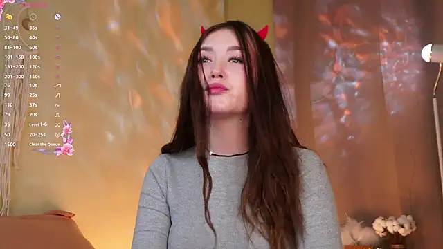 Snapshot of AlinaOrf chatting on January 7, 2026, 5:12 am AlinaOrf online show from January 7, 2026, 5:12 am