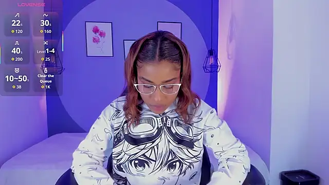 selena monroy online show from October 31, 2025, 11:18 am