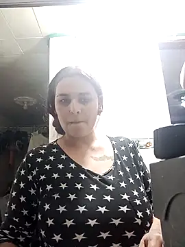 Rose Jessy online show from October 12, 2025, 3:41 am