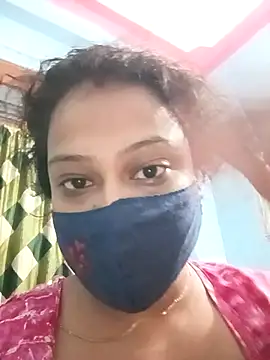 Snapshot of Deliciouskimi chatting on November 6, 2025, 8:24 pm Deliciouskimi online show from November 6, 2025, 8:24 pm