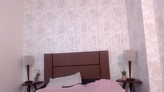 Snapshot of Ava_Raye chatting on February 3, 2026, 6:46 pm Ava Raye online show from February 3, 2026, 6:46 pm