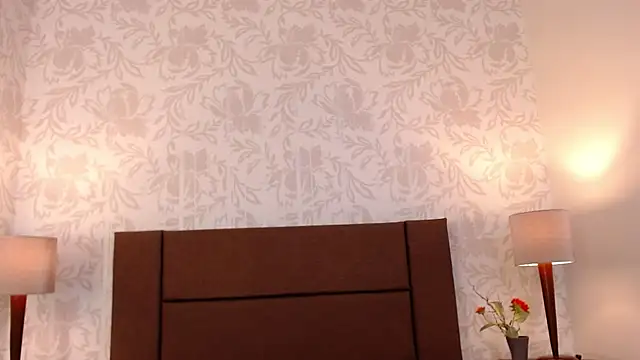 Ava Raye online show from December 1, 2025, 7:15 pm