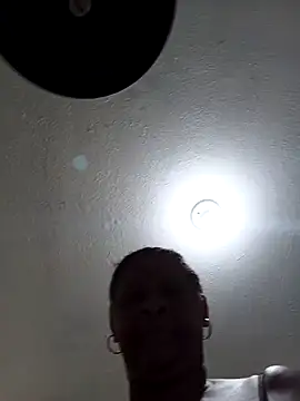 Rosabela04 online show from March 19, 2026, 1:11 pm