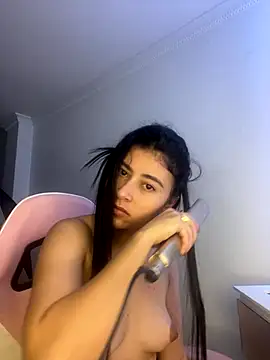 Snapshot of Isabella_Montoya chatting on October 7, 2025, 2:29 pm Isabella Montoya online show from October 7, 2025, 2:29 pm