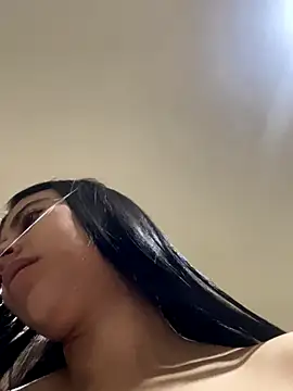 Snapshot of Isabella_Montoya chatting on October 8, 2025, 1:34 pm Isabella Montoya online show from October 8, 2025, 1:34 pm