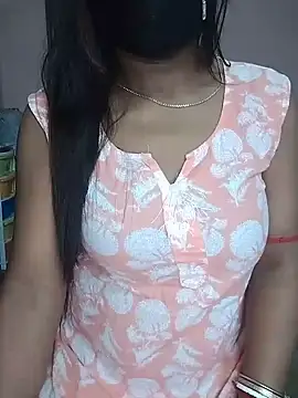 Snapshot of Bengalibeauty96 chatting on July 22, 2026, 12:01 am Bengalibeauty96 online show from July 22, 2026, 12:01 am