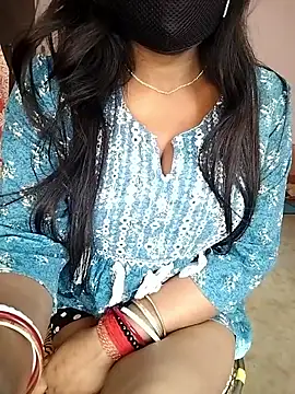 Snapshot of Bengalibeauty96 chatting on February 28, 2026, 2:33 am Bengalibeauty96 online show from February 28, 2026, 2:33 am