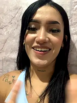 Snapshot of vicky_golden chatting on September 18, 2025, 3:15 pm vicky golden online show from September 18, 2025, 3:15 pm