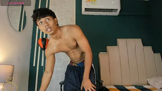 Jaycob Black1 online show from October 6, 2025, 12:17 pm