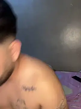 Snapshot of coupleyys chatting on February 22, 2026, 8:54 pm coupleyys online show from February 22, 2026, 8:54 pm