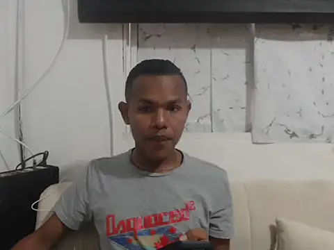 Snapshot of Lovelyboyohot chatting on January 10, 2026, 4:24 pm Lovelyboyohot online show from January 10, 2026, 4:24 pm