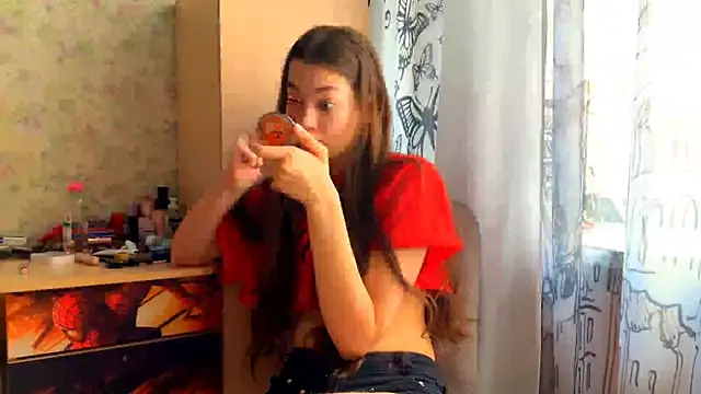 Snapshot of Cuteviola chatting on March 25, 2026, 12:44 am Cuteviola online show from March 25, 2026, 12:44 am