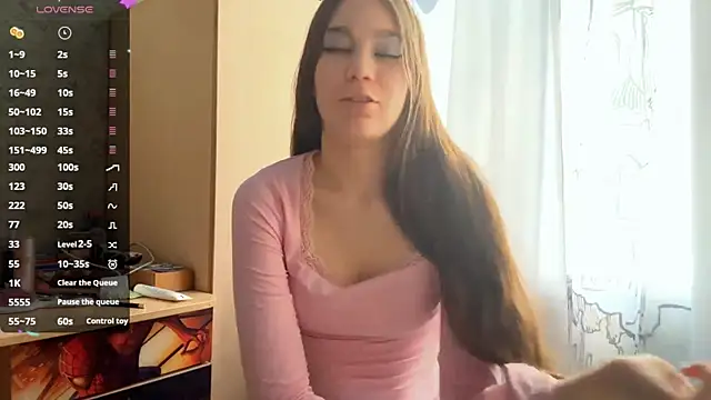 Snapshot of Cuteviola chatting on April 22, 2026, 1:45 am Cuteviola online show from April 22, 2026, 1:45 am