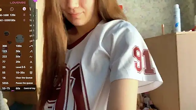 Snapshot of Cuteviola chatting on April 14, 2026, 12:59 am Cuteviola online show from April 14, 2026, 12:59 am