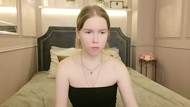 Alida Brice online show from November 20, 2025, 5:41 am